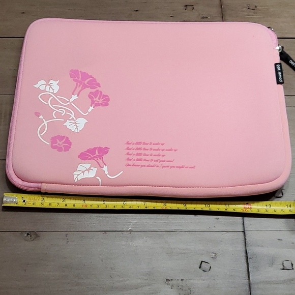 Waterproof padded laptop bag